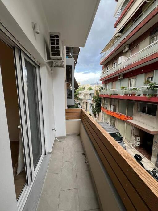 Cozy New Apartment Nearby Metro Atene Esterno foto