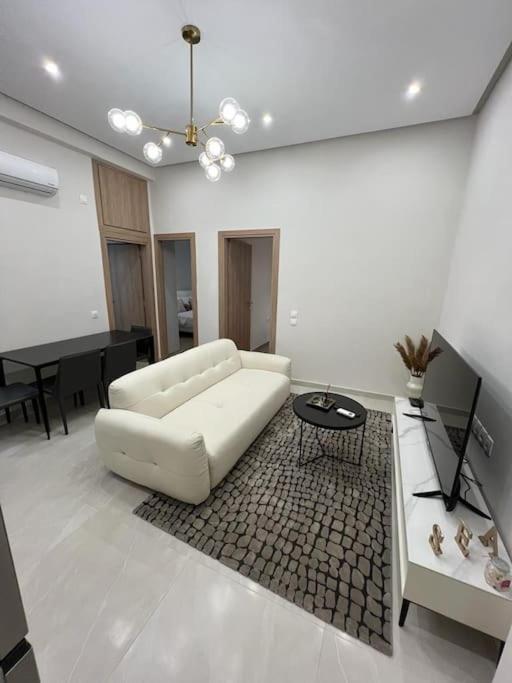 Cozy New Apartment Nearby Metro Atene Esterno foto