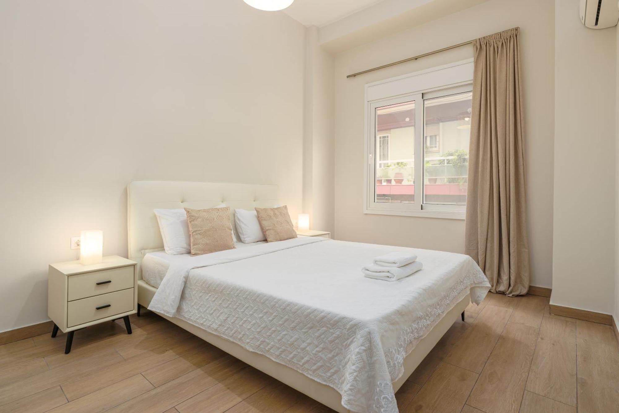Cozy New Apartment Nearby Metro Atene Esterno foto